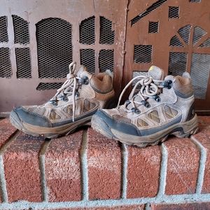 Northside youth hiking boots